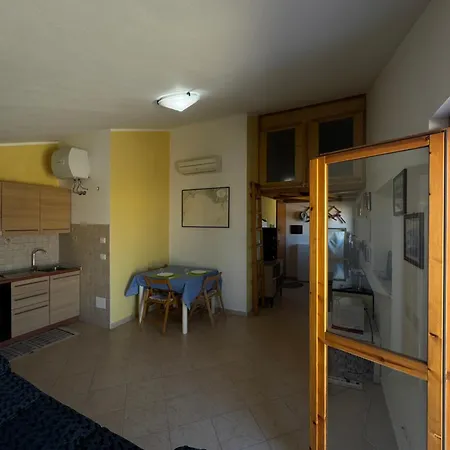 Apartment Pm 6 Via Giovanni Giolitti