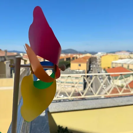 Pm 6 Via Giovanni Giolitti * 阿尔盖罗